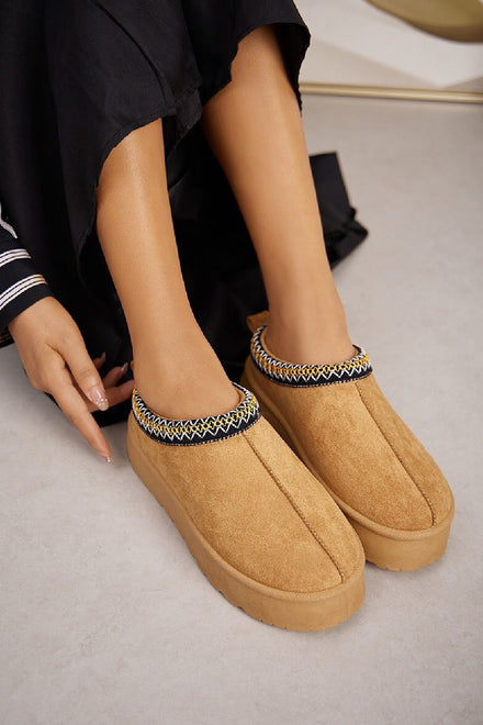 CAMEL FLUFFY PLATFORM SLIPPERS FAUX FUR LINED ANKLE BOOTS