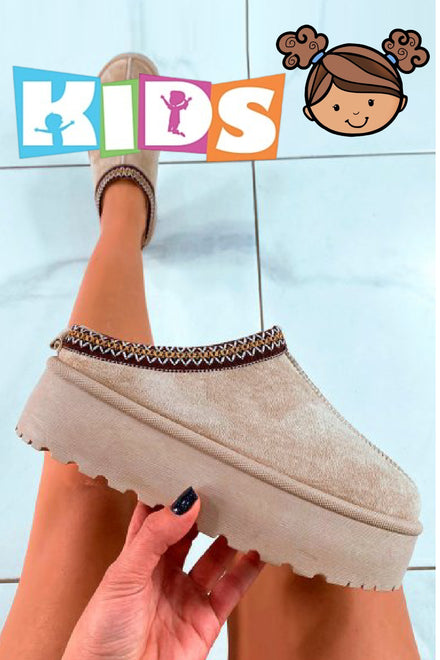 KIDS CAMEL EMBROIDED FLUFFY FAUX FUR PLATFORM SLIPPERS 30/35 SIZES