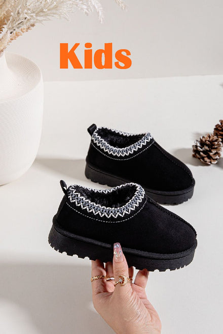 KIDS BLACK EMBROIDED FLUFFY FAUX FUR LOW PLATFORM SLIPPERS 31/36