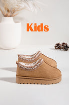 KIDS EMBROIDERY DETAIL FAUX FUR LINING LOW PLATFORM SLIPPERS IN CAMEL 25-30 SIZES