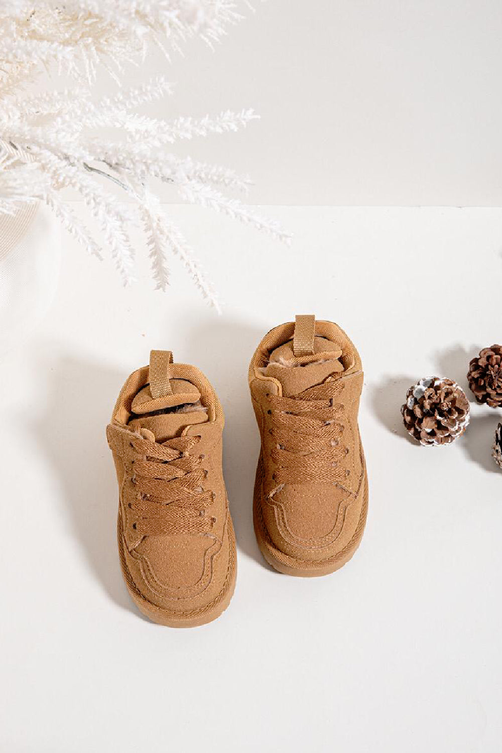 KIDS FLUFFY COSY CAMEL LACE UP FLAT FAUX FUR LINED TRAINERS WINTER 25/30 SIZES