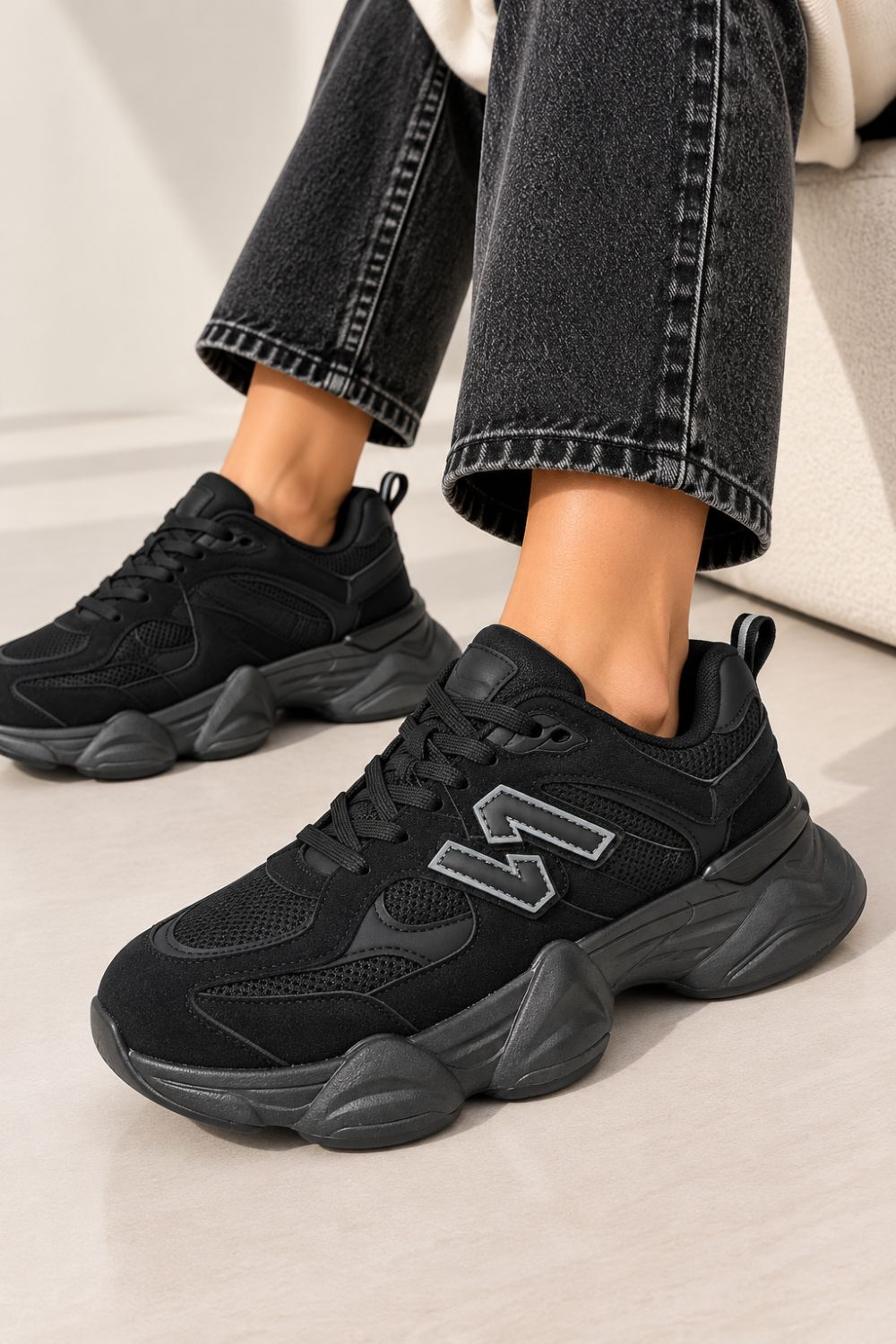Women's Contrast Mesh Black Chunky Trainers | Wholesale