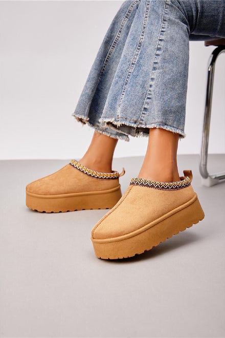 CAMEL FAUX FUR LINED PLATFORM SLIPPERS COSY ANKLE BOOTS