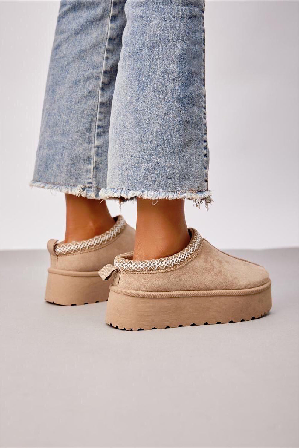 KHAKI TAUPE FAUX FUR LINED PLATFORM SLIPPERS COSY ANKLE BOOTS