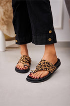 LEOPARD PRINT FLAT SLIP ON TOE LOOP WITH METAL DETAIL LOW PLATFORM SANDALS SLIDES