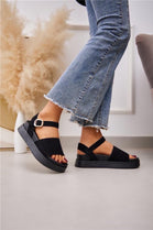 BLACK CHUNKY BUCKLE DETAIL SANDALS