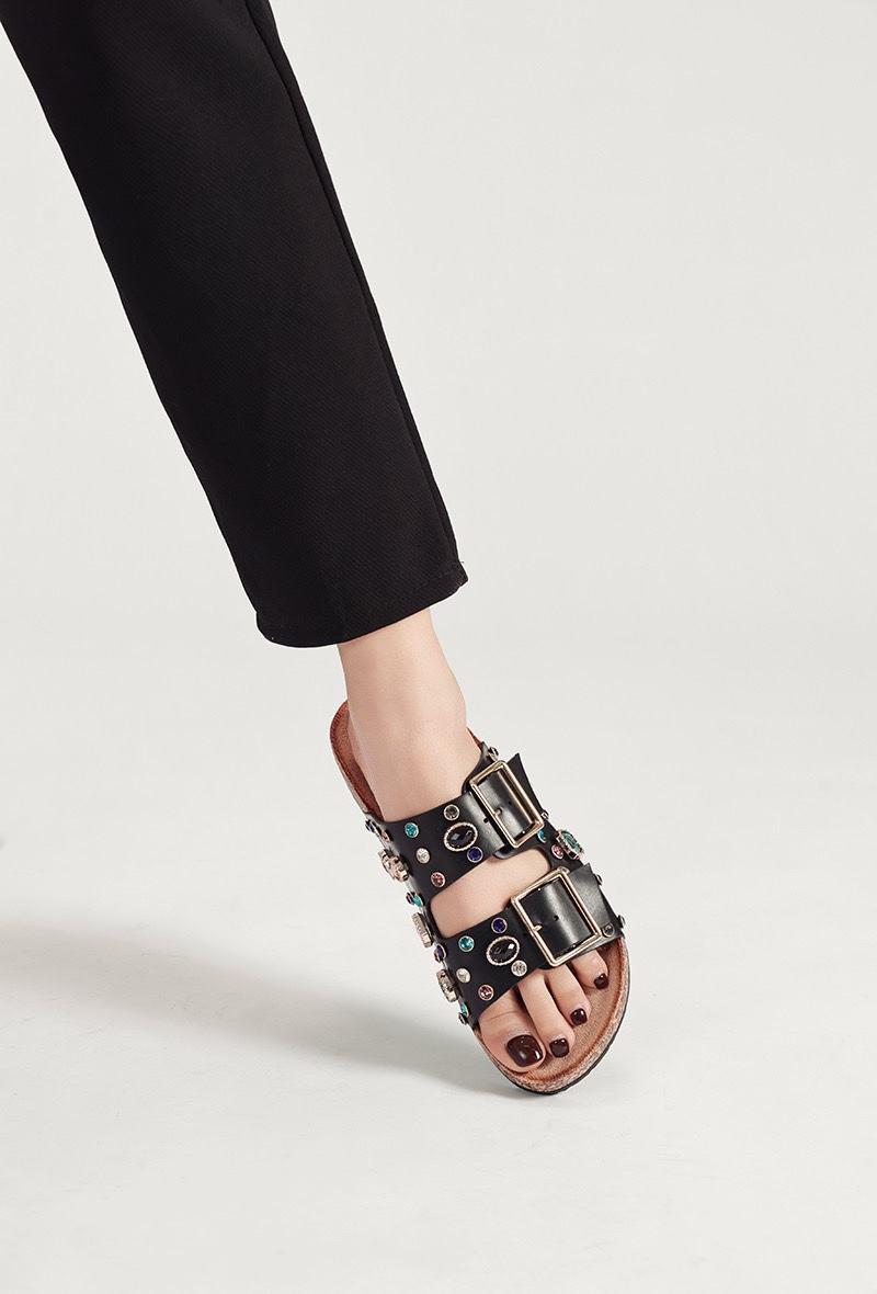 BLACK WESTERN MULTI STUDDED BUCKLED SANDALS