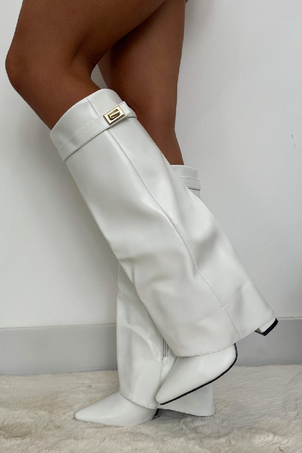 WHITE PU FOLD OVER BUCKLE DETAIL BLOCK HEEL KNEE HIGH BOOTS