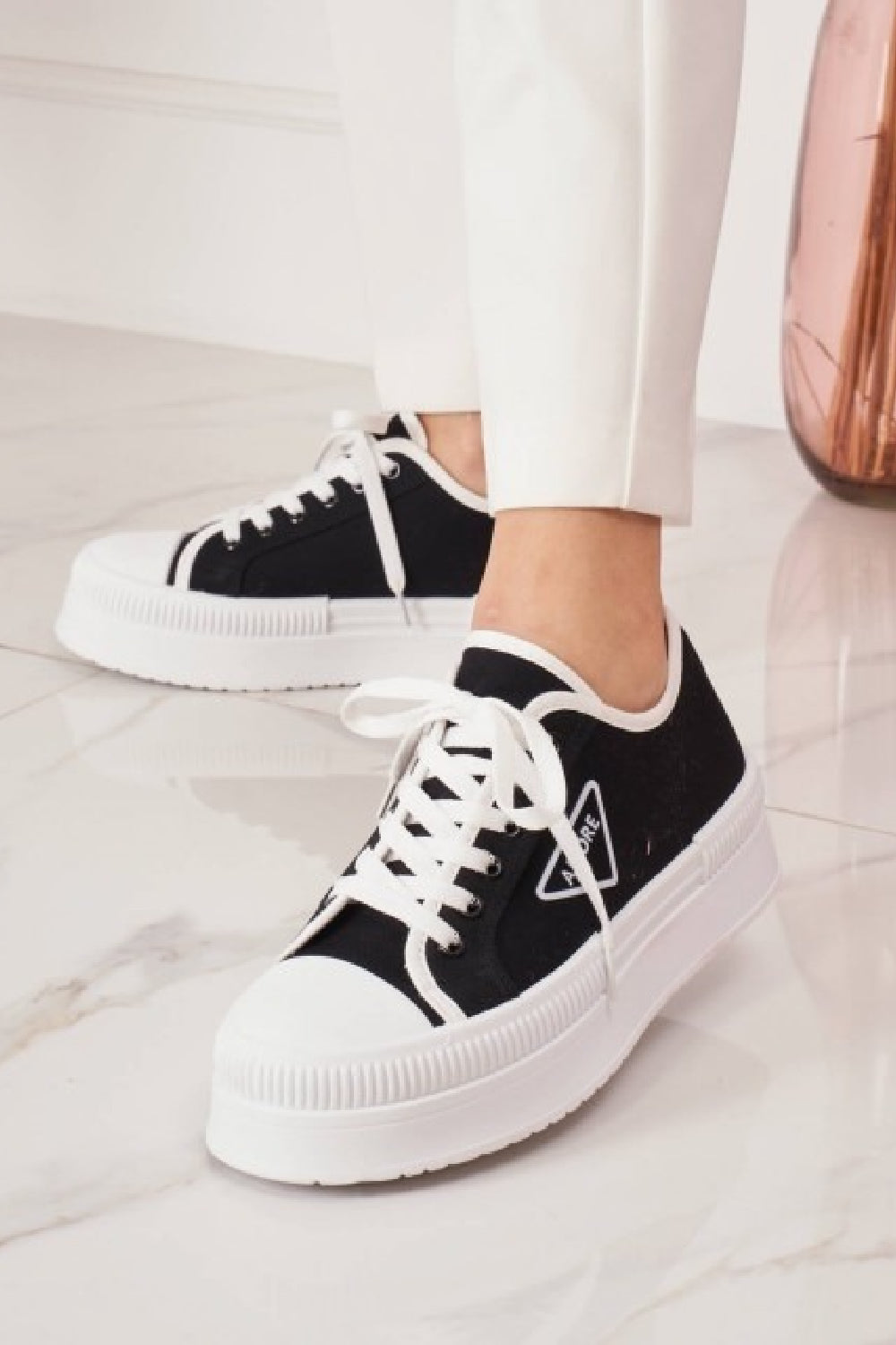 BLACK CHUNKY LACE UP FLAT DESIGNER CANVAS SNEAKERS TRAINERS