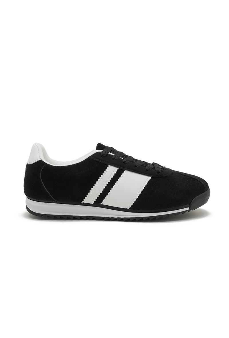 ROUND TOE SIDE LINE STRIPPED DETAILED GUM SOLE TRAINERS IN BLACK