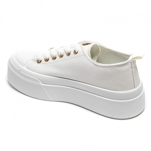 WHITE LACE UP HEART DETAIL CHUNKY STYLISH FLAT TRAINERS