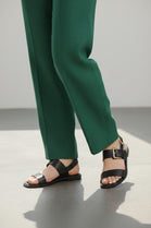 Women’s Black Flat Sandals – Adjustable Buckle | Wholesale