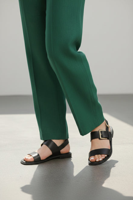 Women’s Black Flat Sandals – Adjustable Buckle | Wholesale