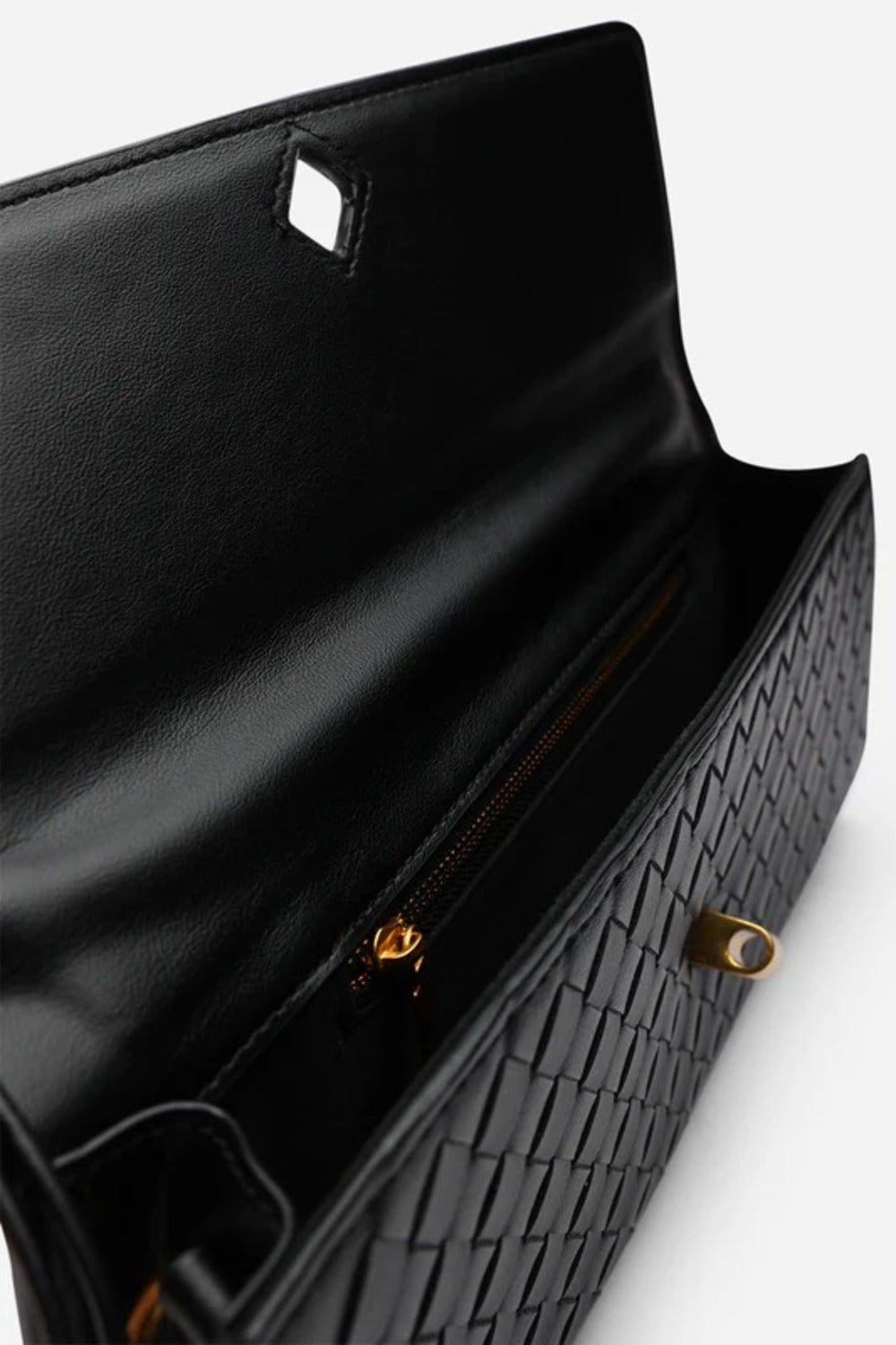 Black Faux Woven Clutch – Wholesale Top-Handle Handbag