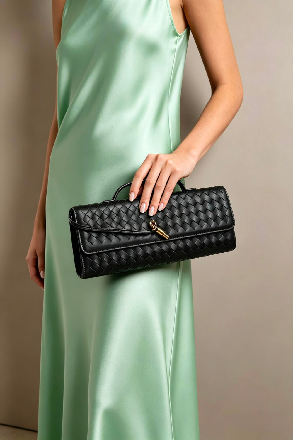 Black Faux Woven Clutch – Wholesale Top-Handle Handbag