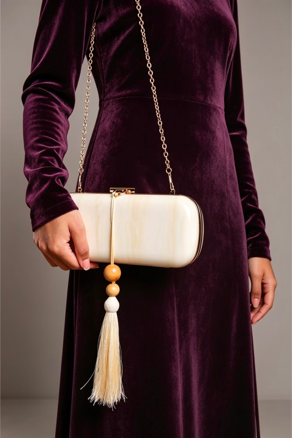 Luxury White Marbled Evening Clutch With Beaded Tassel