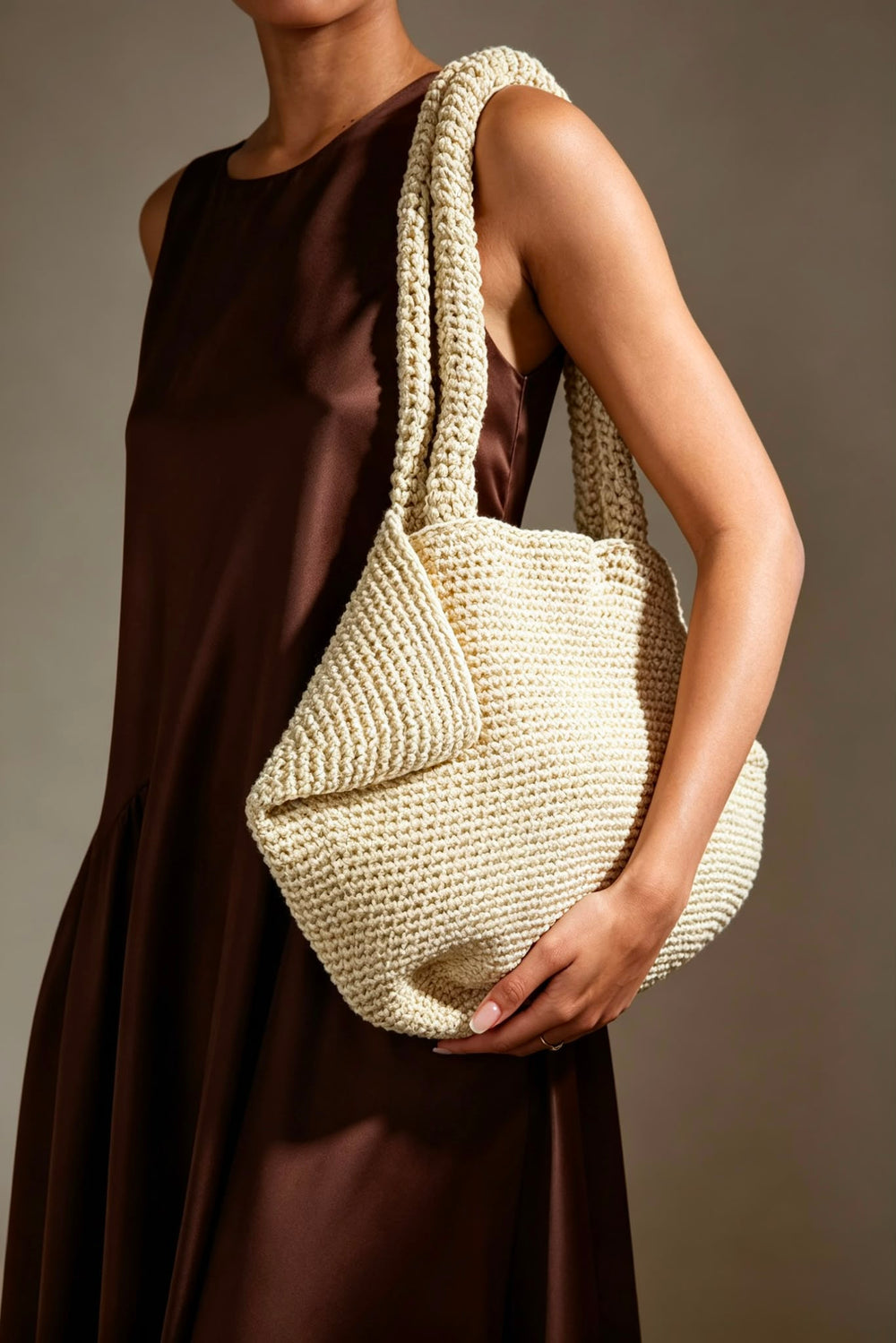 Hand-Crocheted Cream Woven Shoulder Tote – Wholesale Handbag