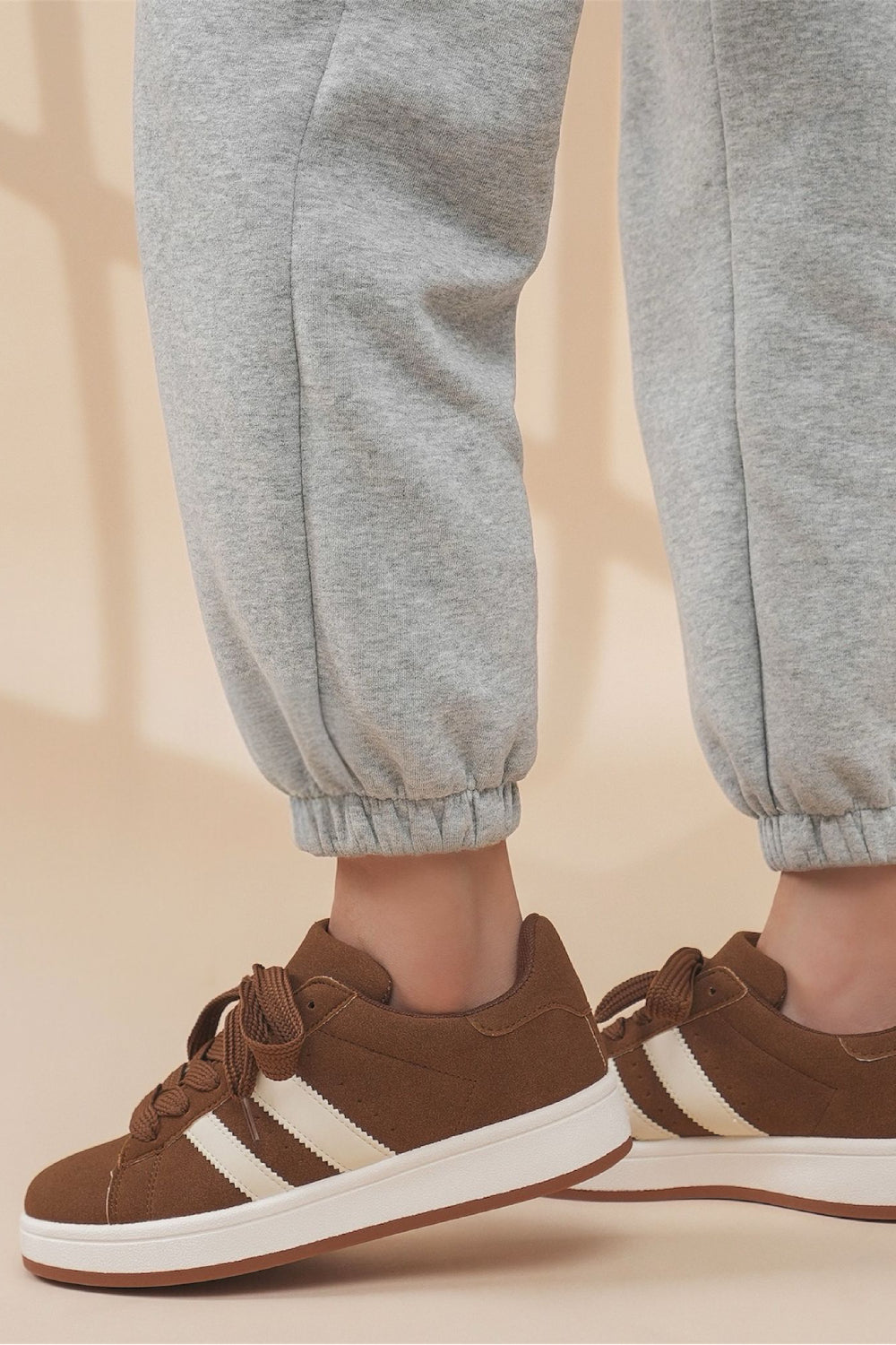 BROWN CORE CAMPUS DOUBLE STRIPES PLATFORM LACE UP SNEAKERS