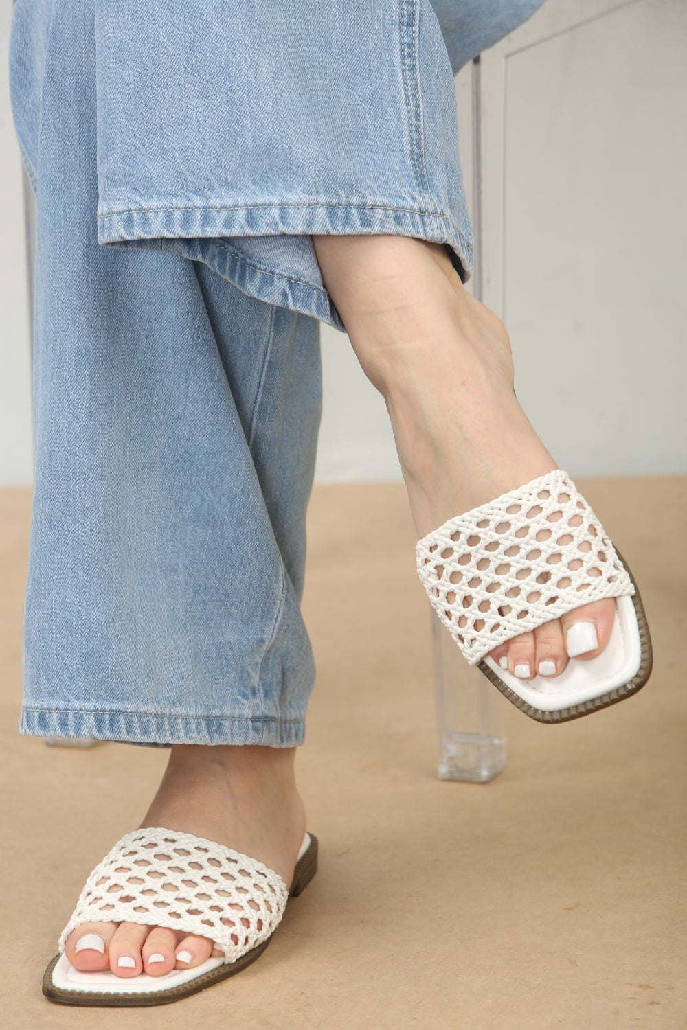 White Mesh Detailed Strap Flat Sandals