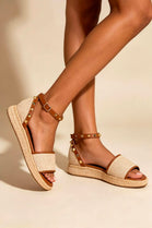STUDDED RAFFIA CLOSED BACK ANKLE STRAP SANDALS IN TAN