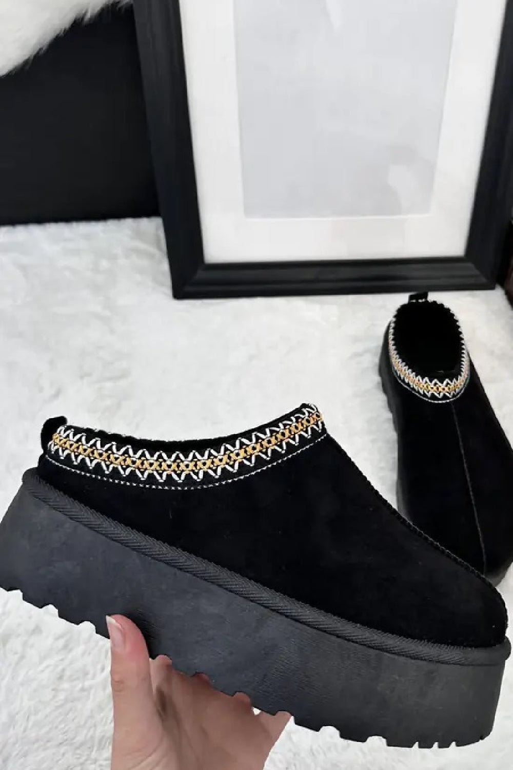 BLACK FLUFFY PLATFORM SLIPPERS FAUX FUR LINED ANKLE BOOTS