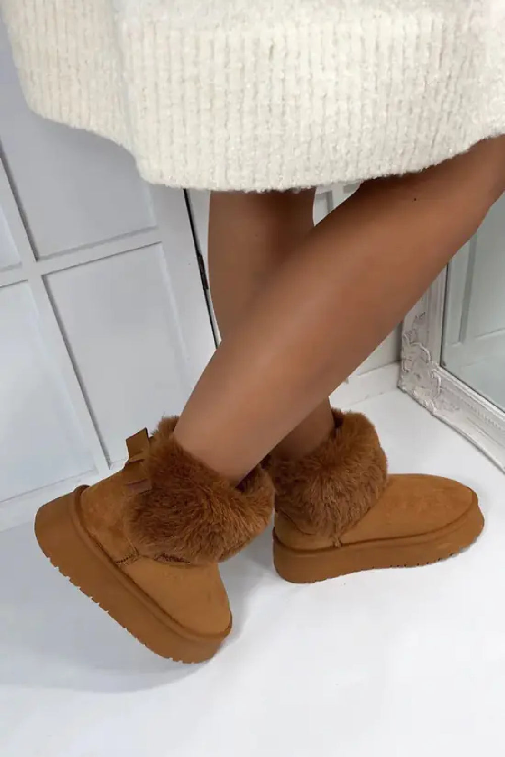 CAMEL FAUX FUR LINED CHUNKY PLATFORM BOW DETAIL FUR COLLAR ANKLE BOOTS