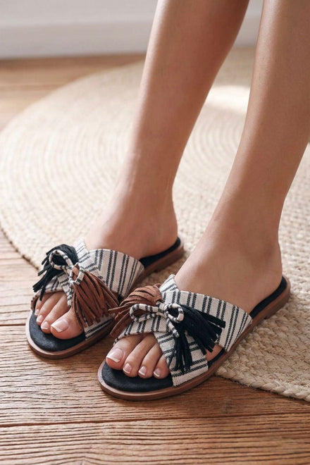 Bohemian Canvas Tassel Summer Mules Sliders in Black