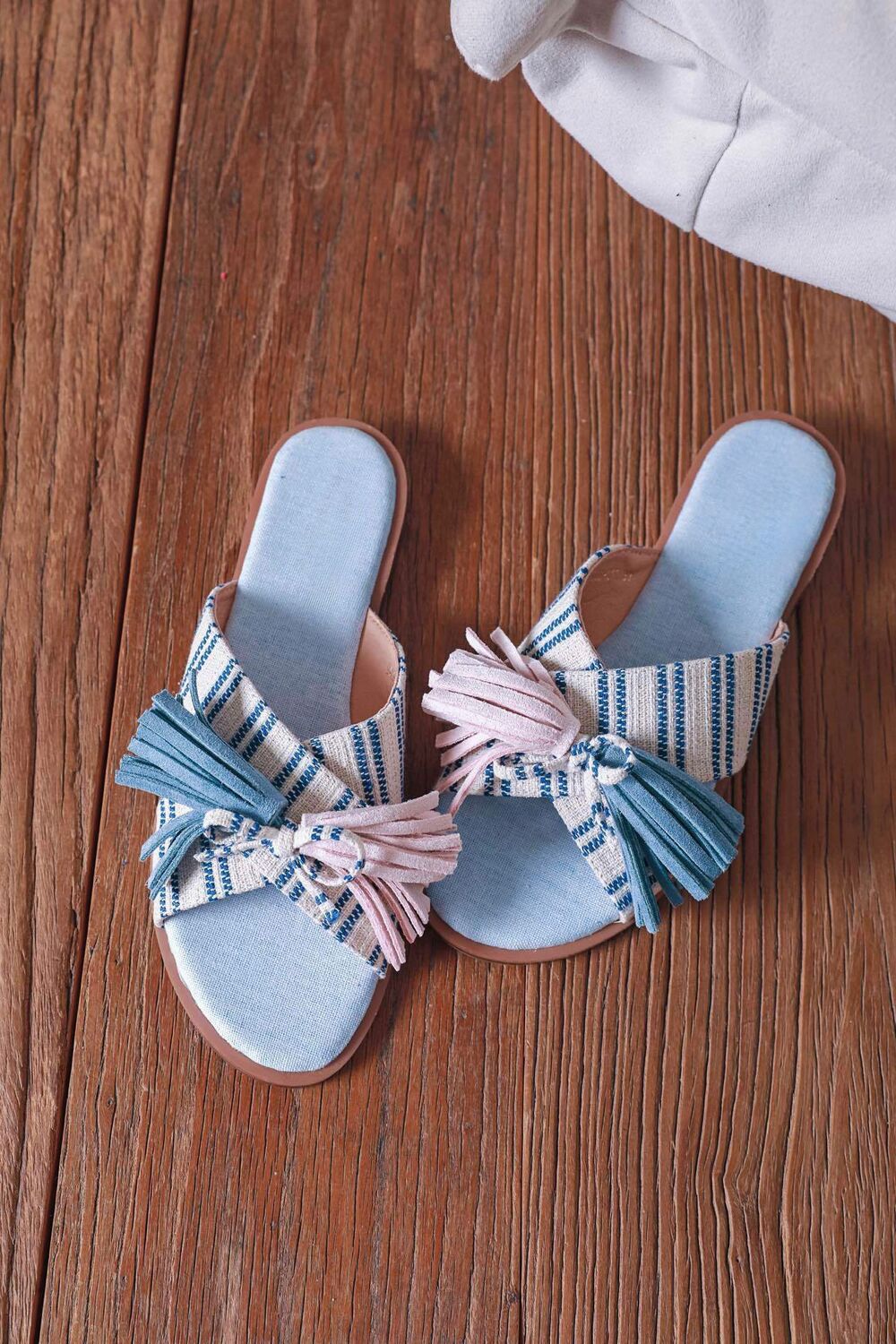 Bohemian Canvas Tassel Summer Mules Sliders in Blue