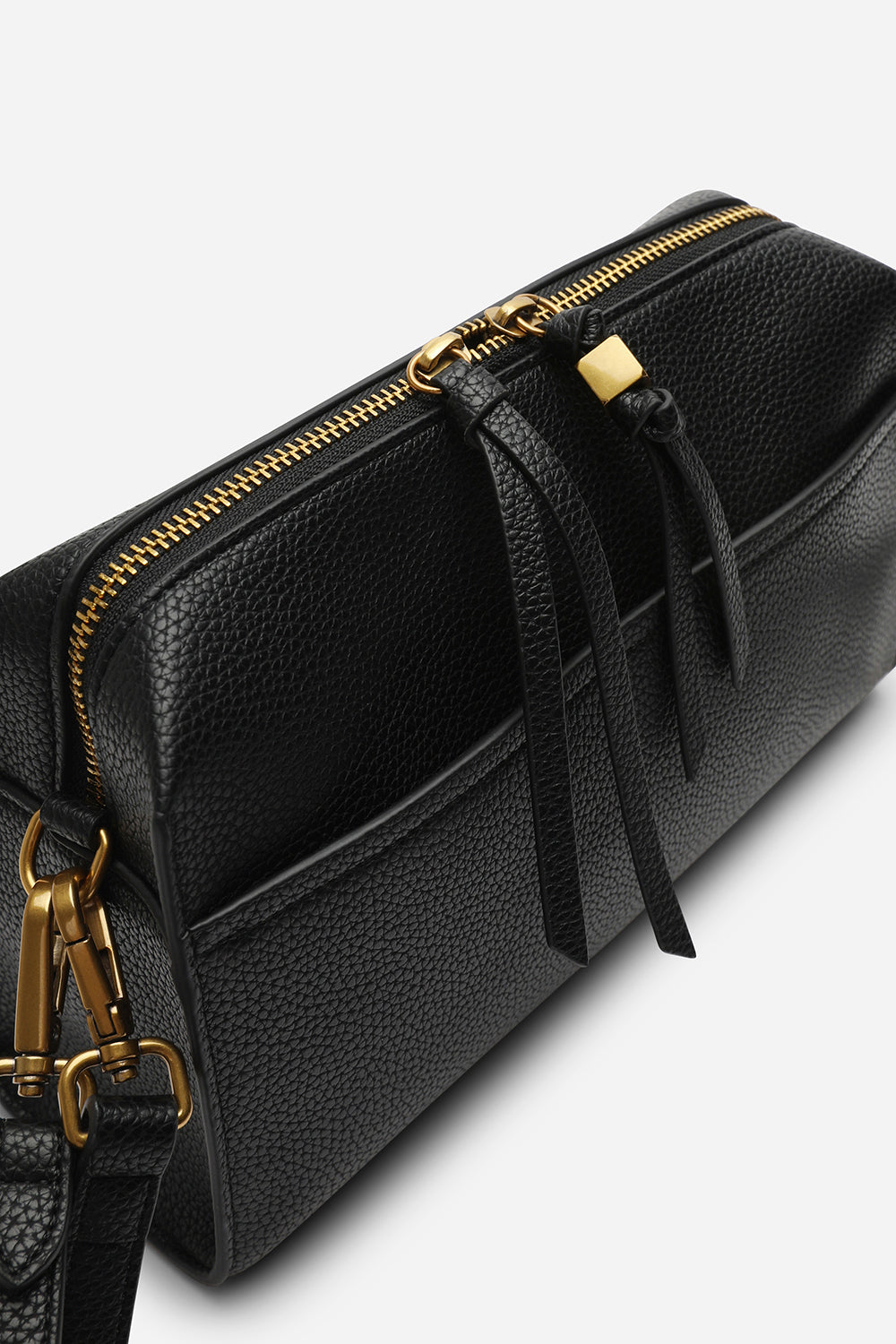 Classic Black Everyday Faux Leather Shoulder Bag