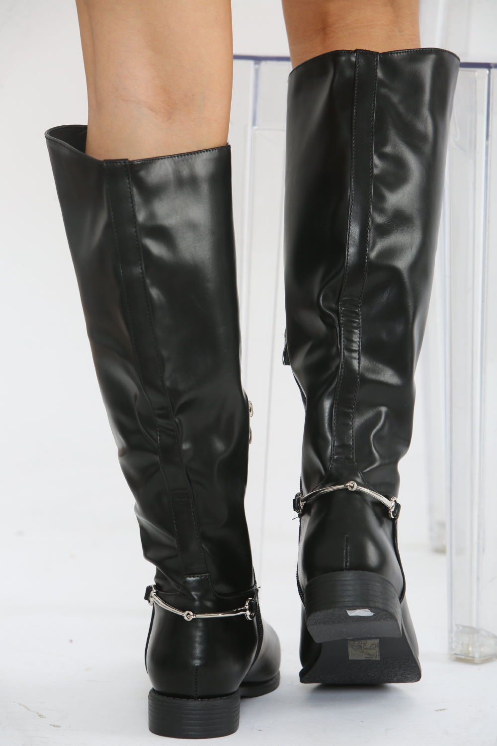 BLACK FLAT KNEE HIGH RIDING BOOT