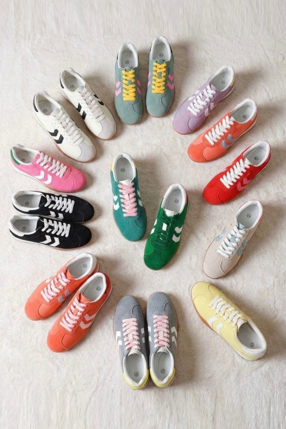 White Retro Low‑Top Trainers With Gum Sole