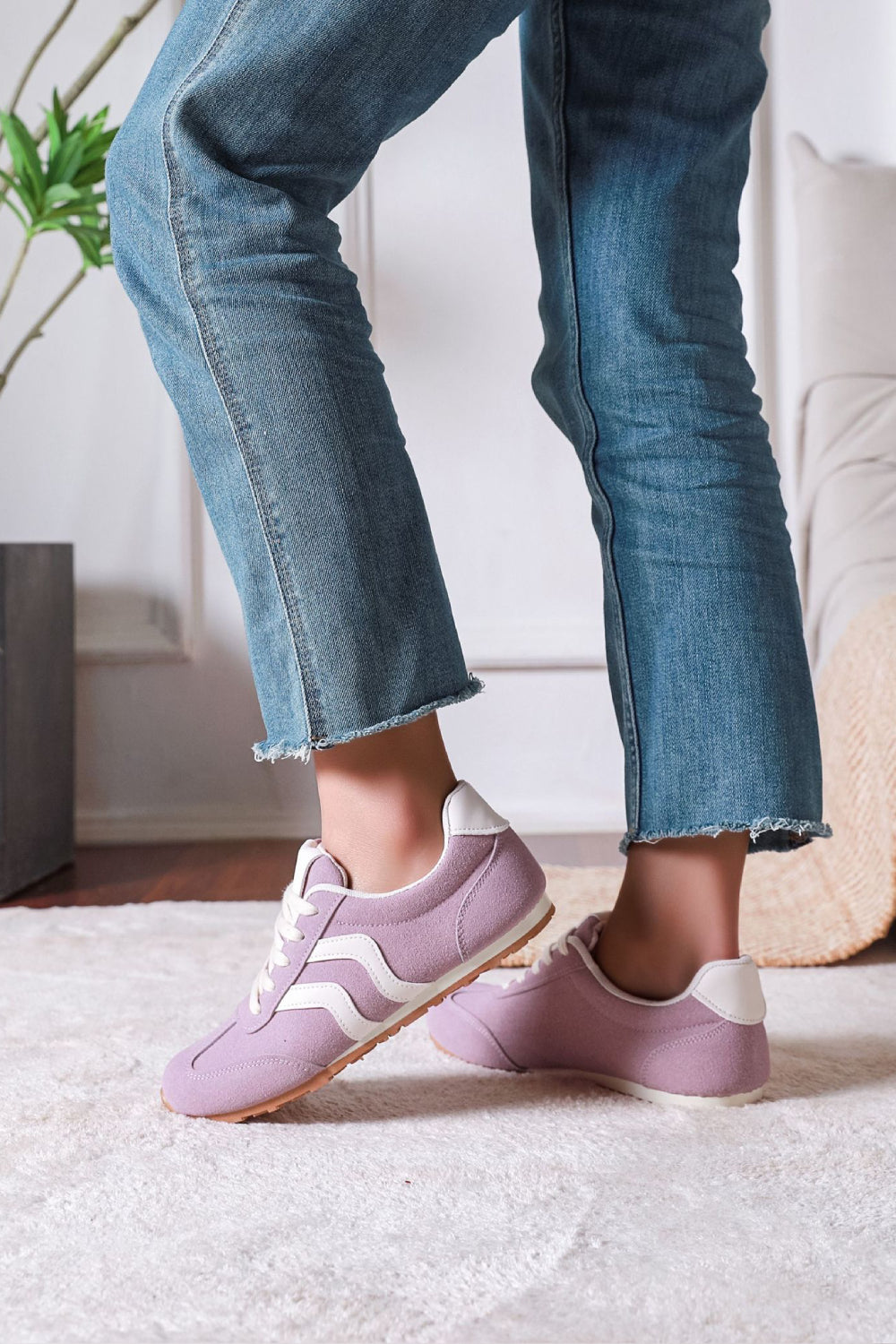 Wholesale Purple Retro Low-Top Trainers with Gum Sole