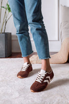 Wholesale Brown Retro Low-Top Trainers with Gum Sole