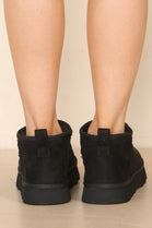 ANKLE LENGTH FAUX FUR LINING BOOTS IN BLACK FAUX SUEDE