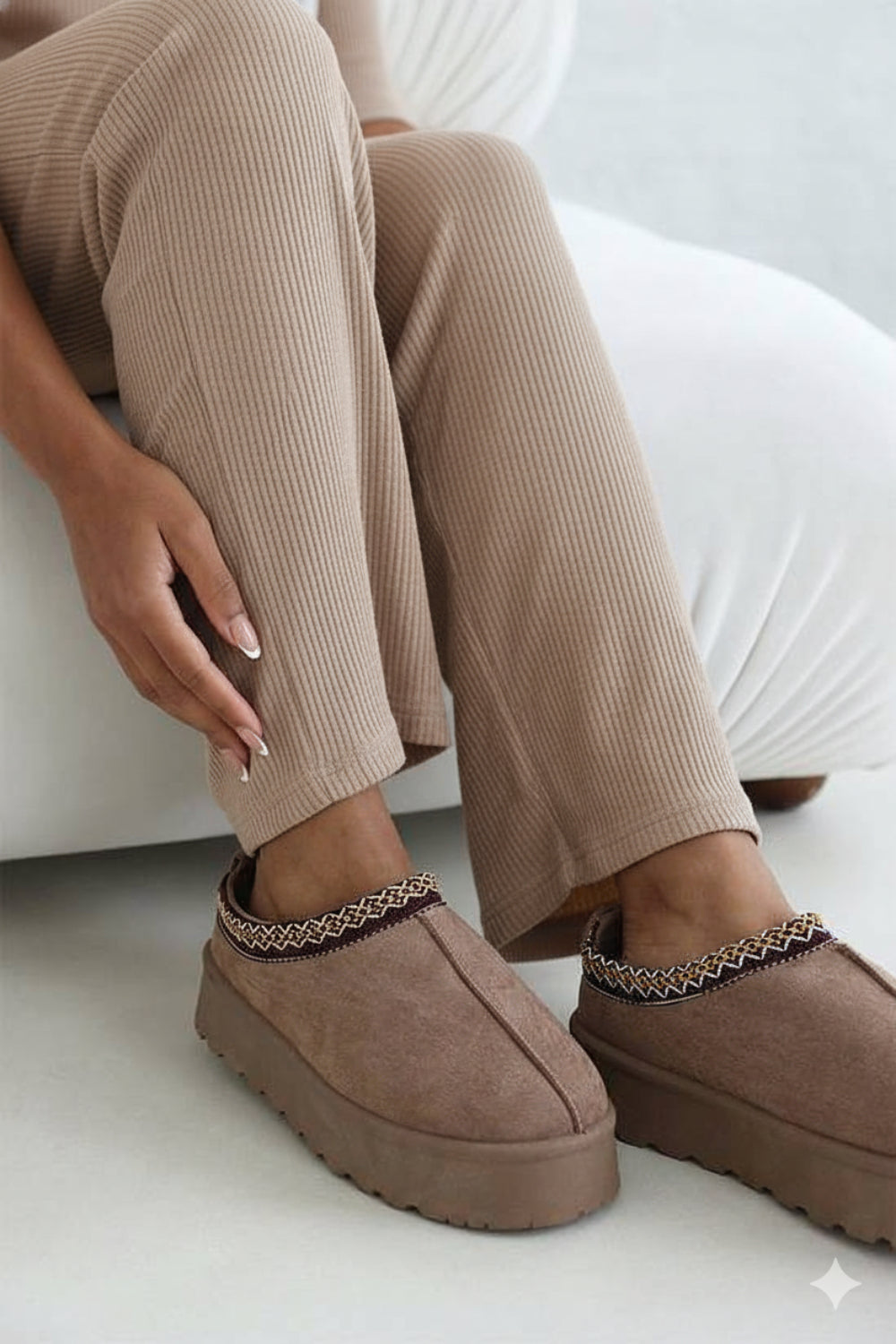 CAMEL EMBROIDED FLUFFY PLATFORM SLIPPERS AZTEC DETAIL FAUX FUR LINED ANKLE BOOTS