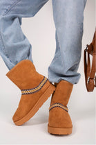 CHESTNUT FOLD OVER EMBROIDED AZTEC DETAIL FULLY FUR LINED BOOT (PACK A)