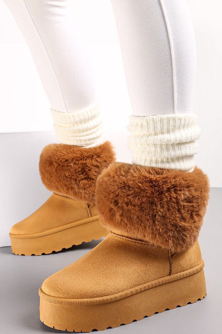 Fur deals boots wholesale