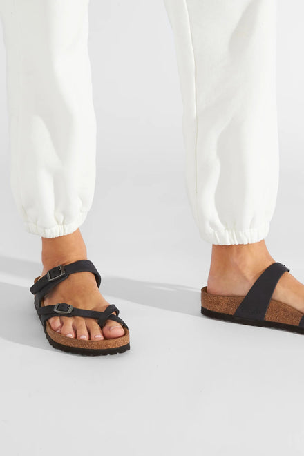 BLACK SOFT FOOTBED CROSS STRAP SANDALS