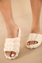 BONE WHITE 3D PYRAMID DETAIL SLIP ON FLAT POOL SLIDER SANDAL
