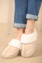 WOMENS WARM CREAM SUEDE SNUG FAUX FUR SLIPPERS