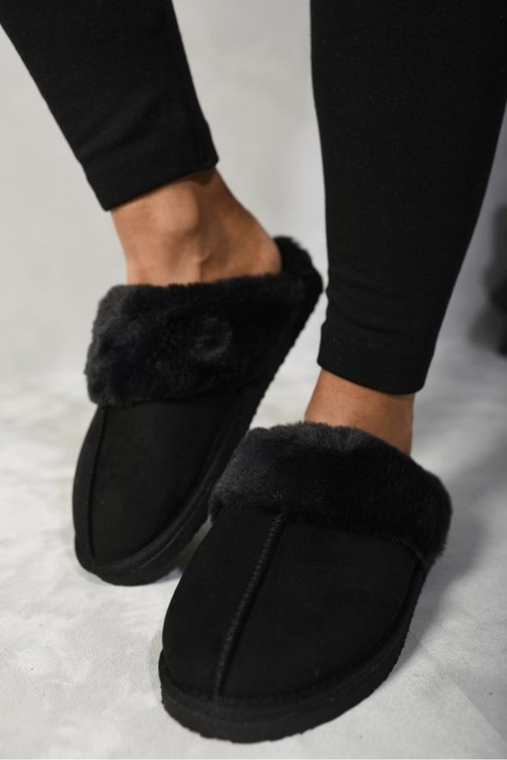 Black Faux Fur Lined Slip-on Slippers