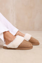 WOMENS WARM CAMEL SUEDE SNUG FAUX FUR SLIPPERS