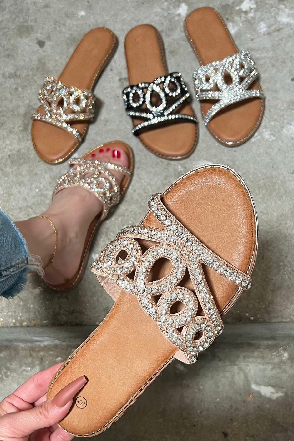 CHAMPAGNE DIAMANTE DETAIL SPARKLY FLAT SLIDER SANDALS