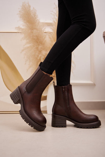 BROWN BLOCK HEEL CHELSEA ANKLE BOOT