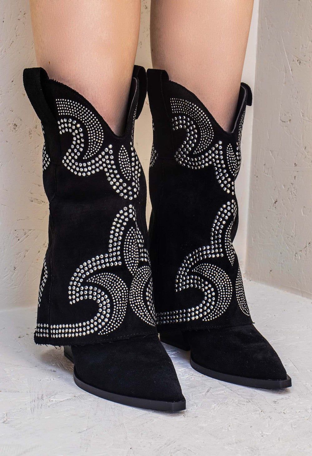 BLACK SUEDE RHINESTONE SIDE DESIGN BLOCK HEEL COWBOY COWGIRL SHARK WESTERN BOOTS