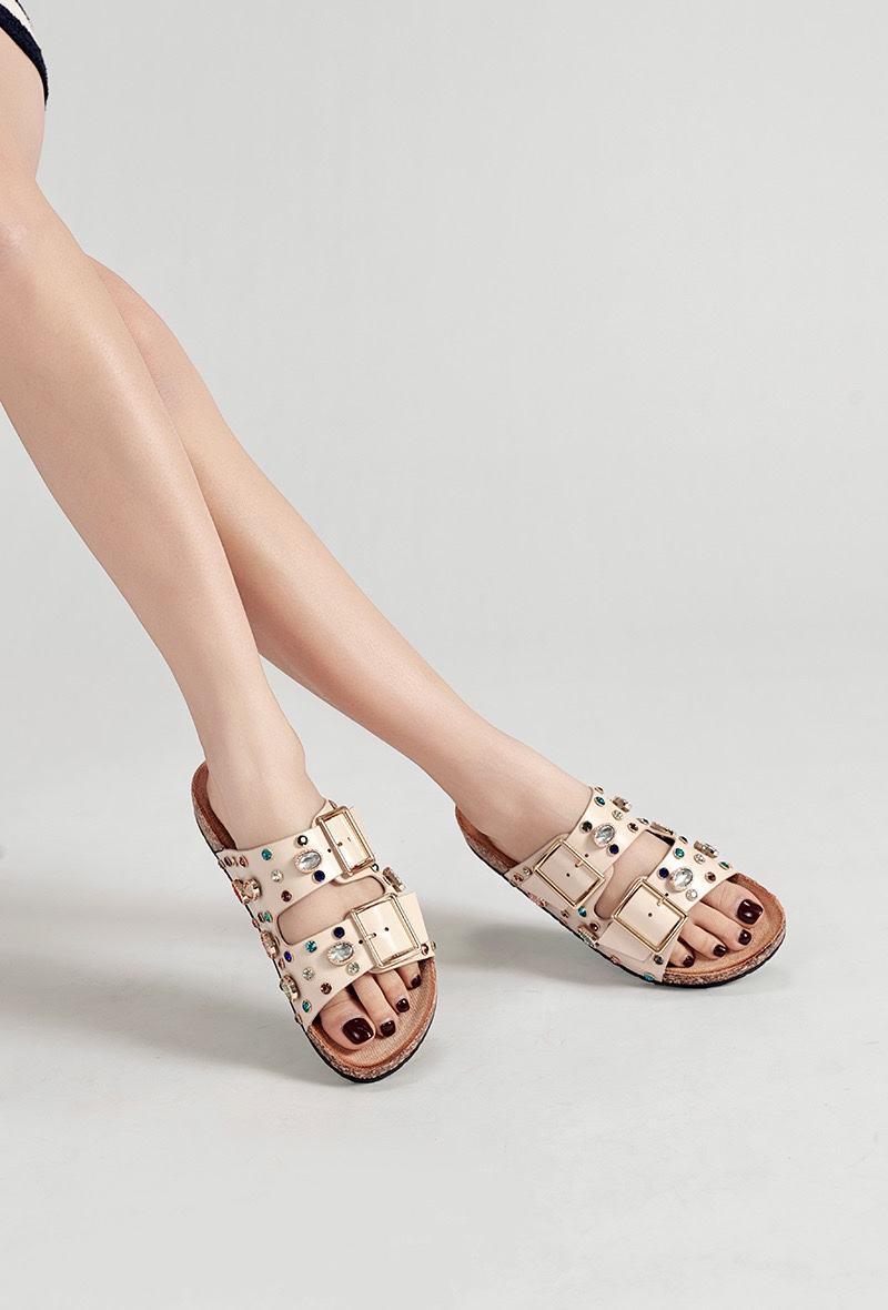 BEIGE WESTERN MULTI STUDDED BUCKLED SANDALS