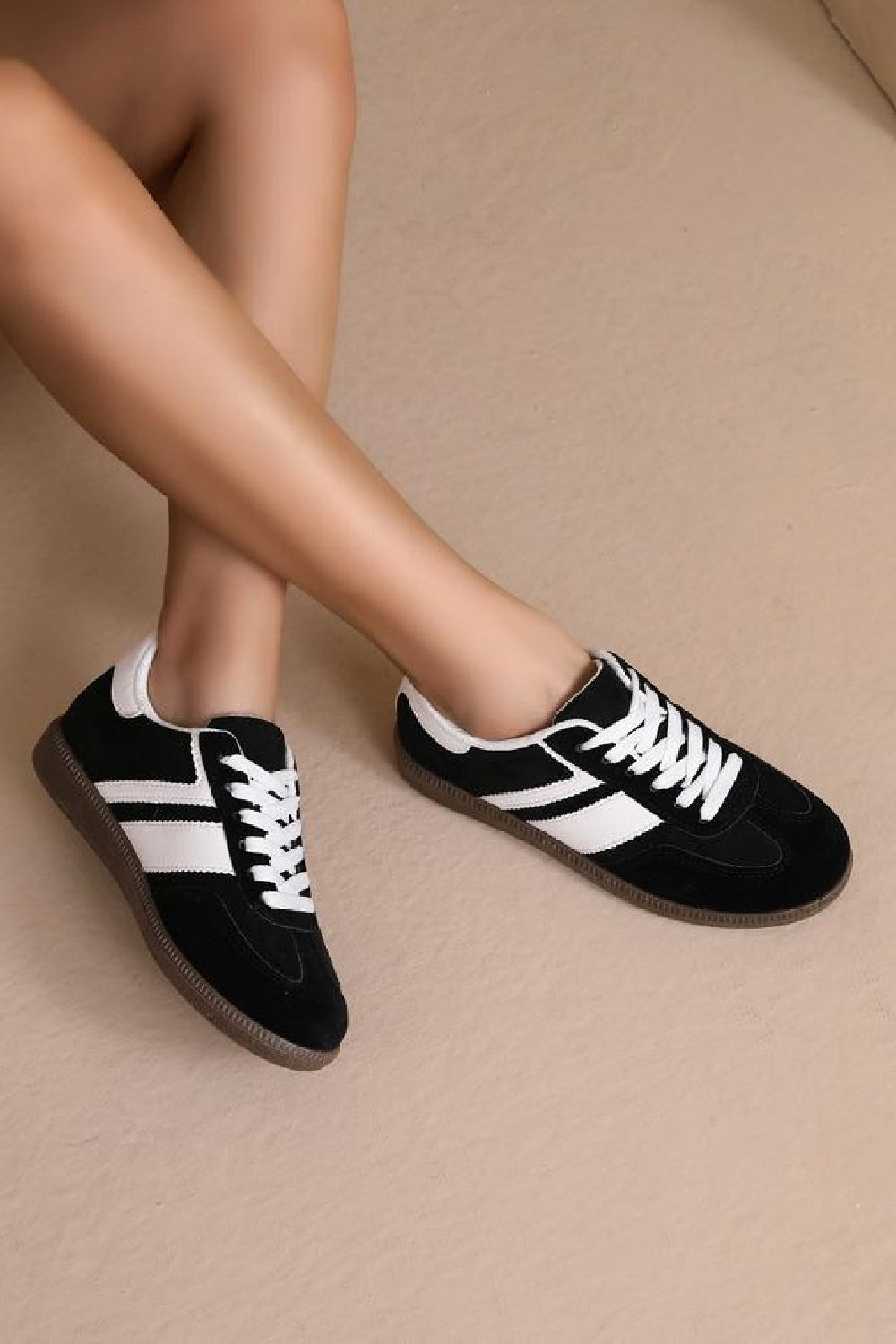 BLACK WHITE STRIPED FLAT LACE UP STYLISH SNEAKERS TRAINERS