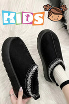 KIDS EMBROIDERY DETAIL FAUX FUR LINING SLIPPERS IN BLACK 19-24 SIZES