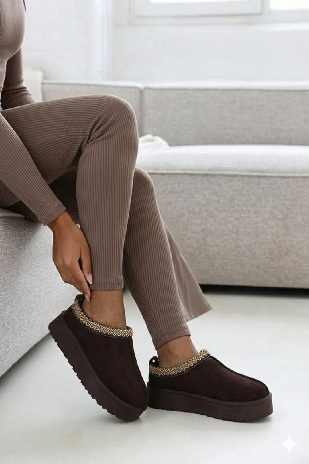 BROWN EMBROIDED FLUFFY PLATFORM SLIPPERS AZTEC DETAIL FAUX FUR LINED ANKLE BOOTS