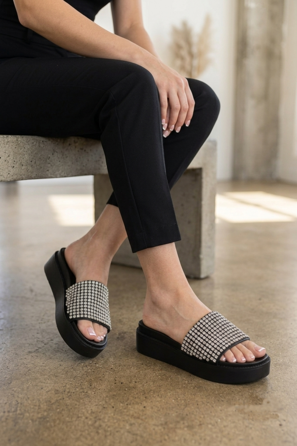 Women’s Rhinestone Chunky Platform Slide Sandals